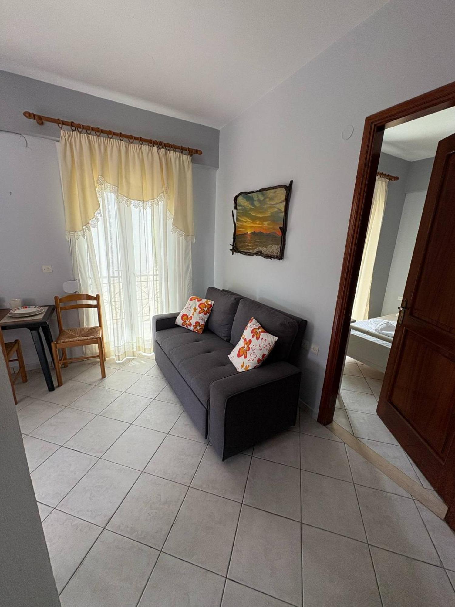 Lefkada Nikiana Two Bedroom Apartment Dış mekan fotoğraf